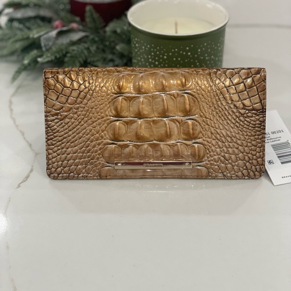 Brahmin Gold Crocodile Embossed Wallet - Picture 5 of 5